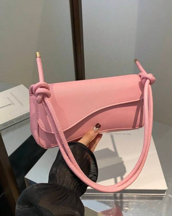 Bag asimétrico. - Imagen 3